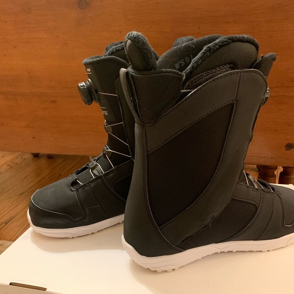 Excellent condition Sage Rider Snowboard Boots. - Picture 2 of 5